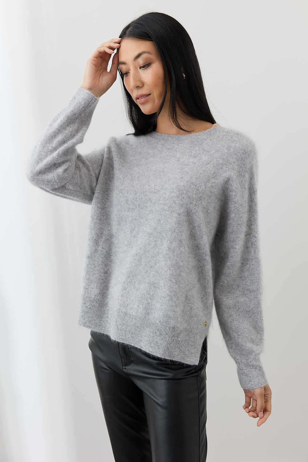 Cyra Crew Sweater - Silver